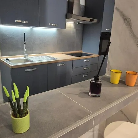 فندق مبيت وإفطار Mali ساليرنو